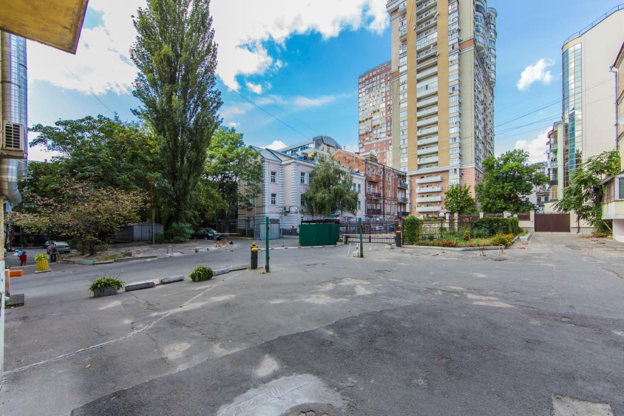 Kyiv Family Loft Lejlighed Eksteriør billede